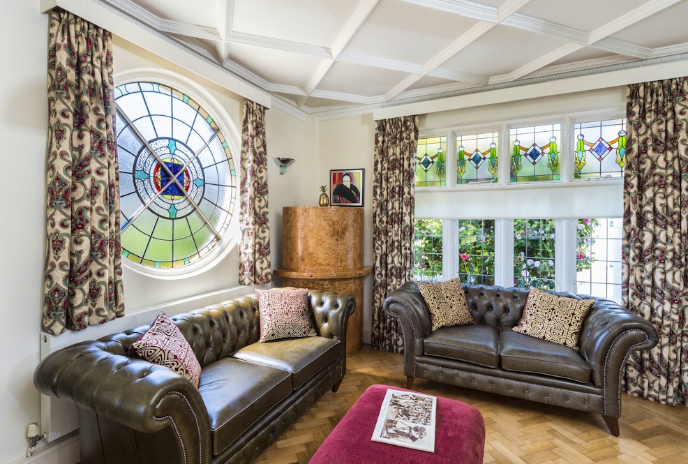 The Art Deco House Gorgeous Isle Of Wight Spot For Big Groups