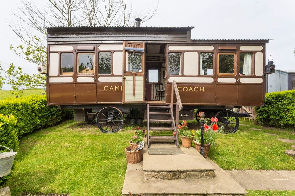 Top 10 First Class Railway CoolStays