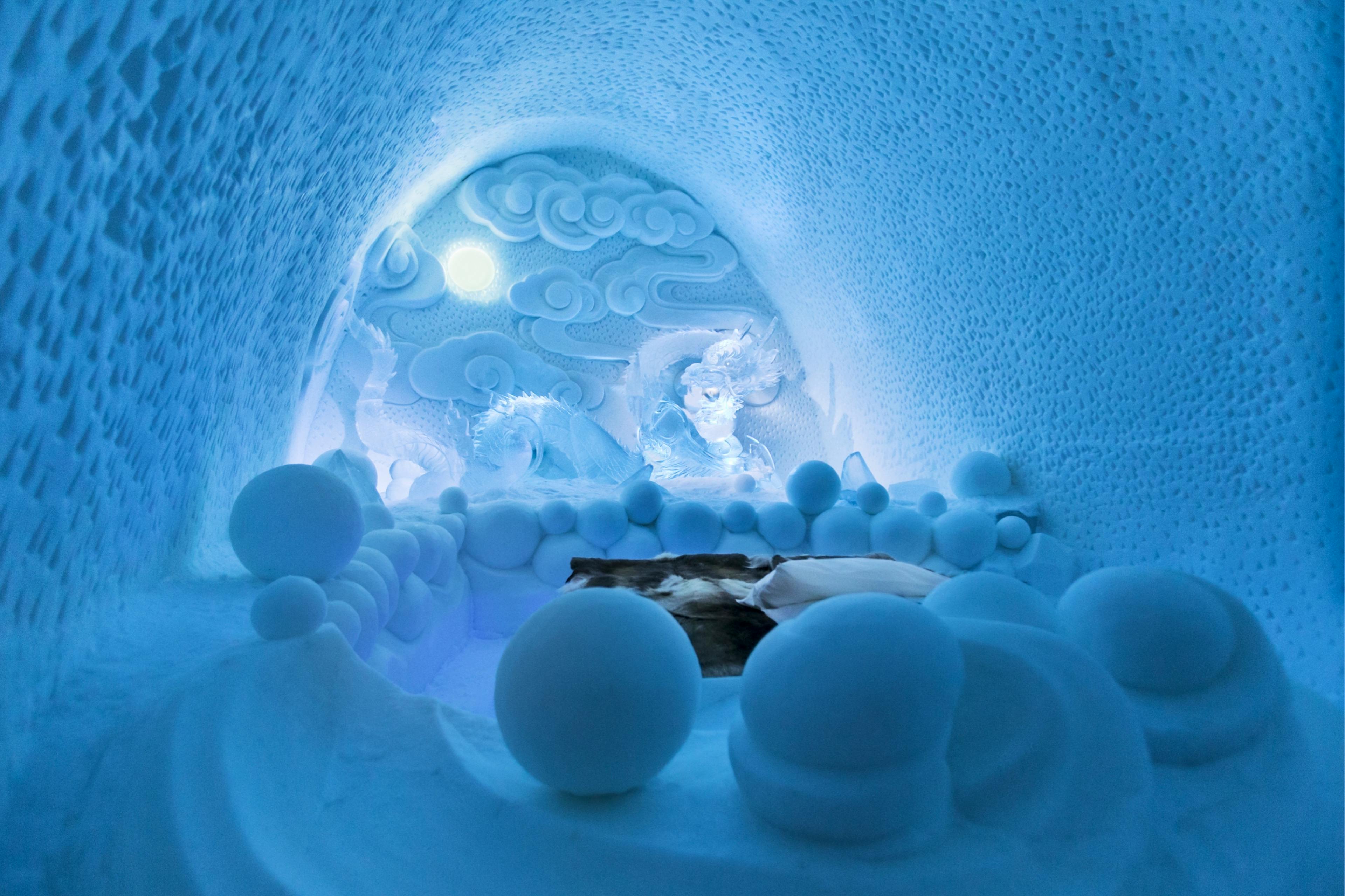 Ice Hotel - Image 2