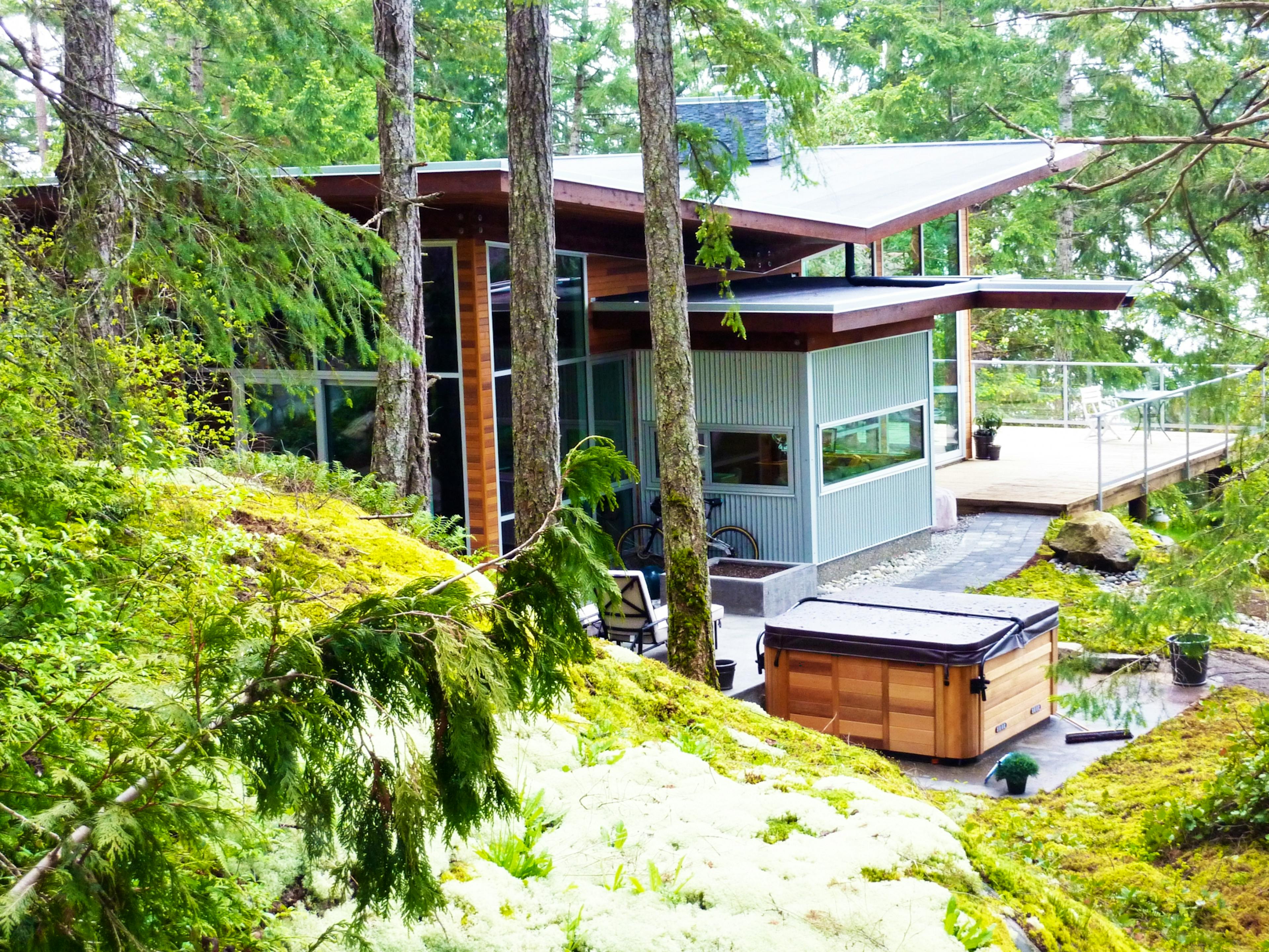 Aerie at Sargeant Bay - Image 2