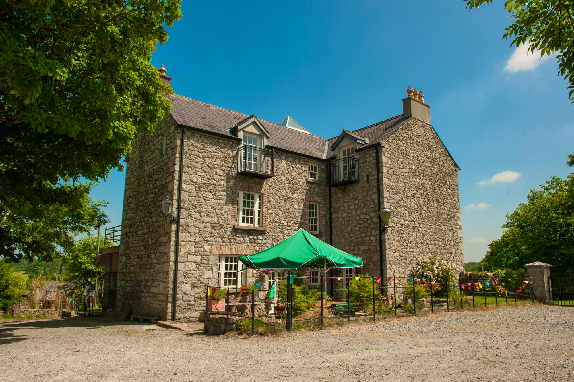 Just Landed - New CoolStays This Week - 4 Dec 2014