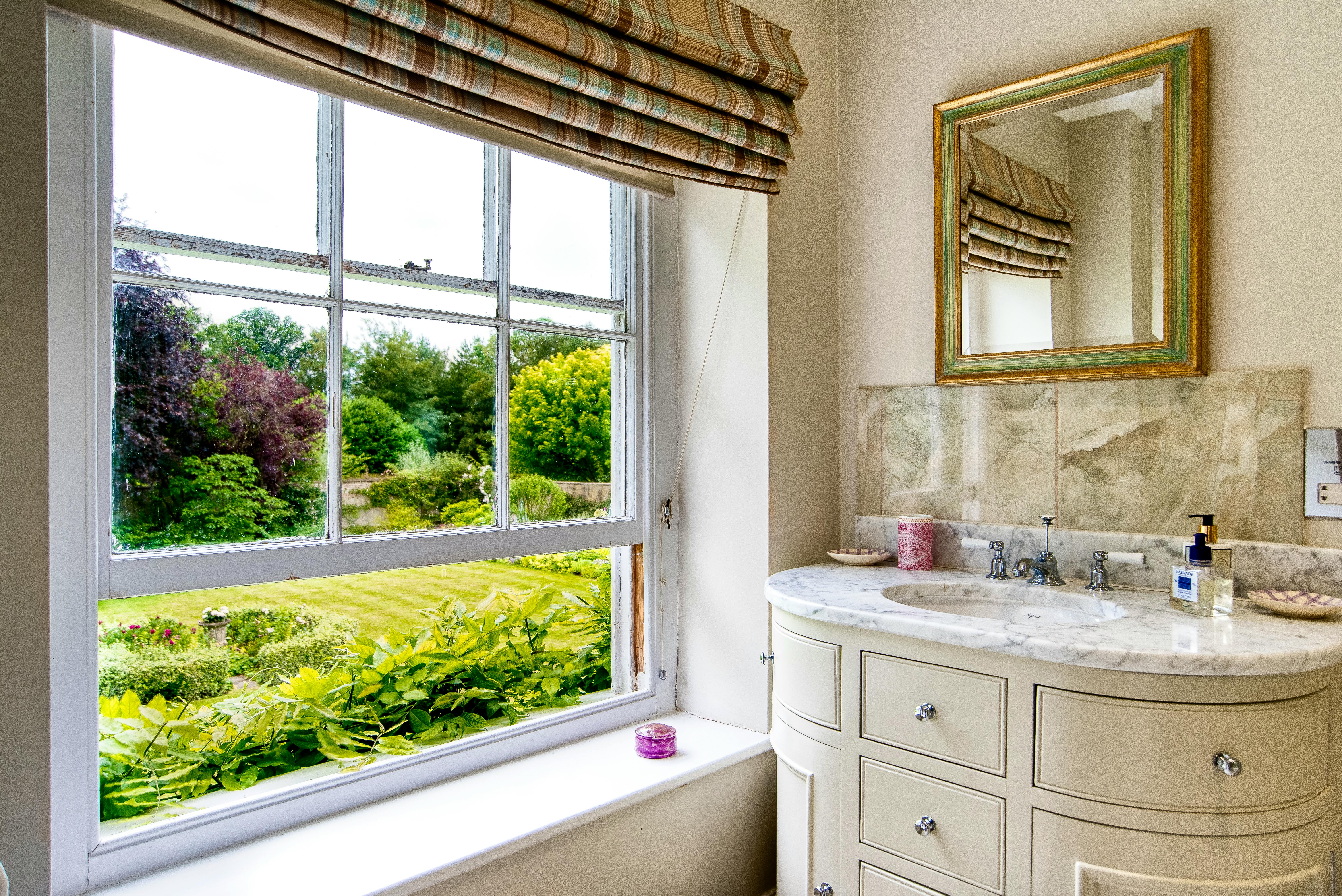 Butterfly Ensuite bathroom