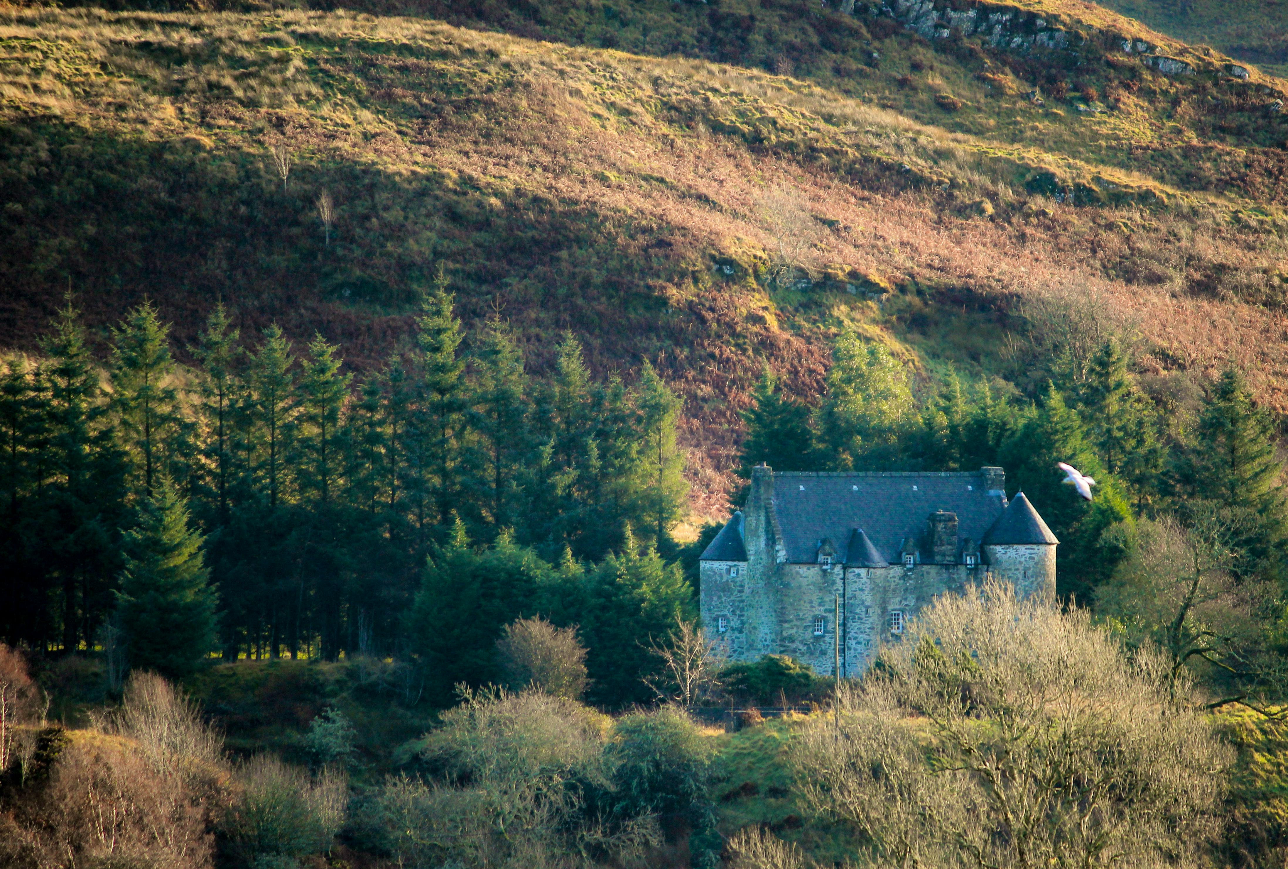 Kilmartin Castle - Luxury B&B In Scotland