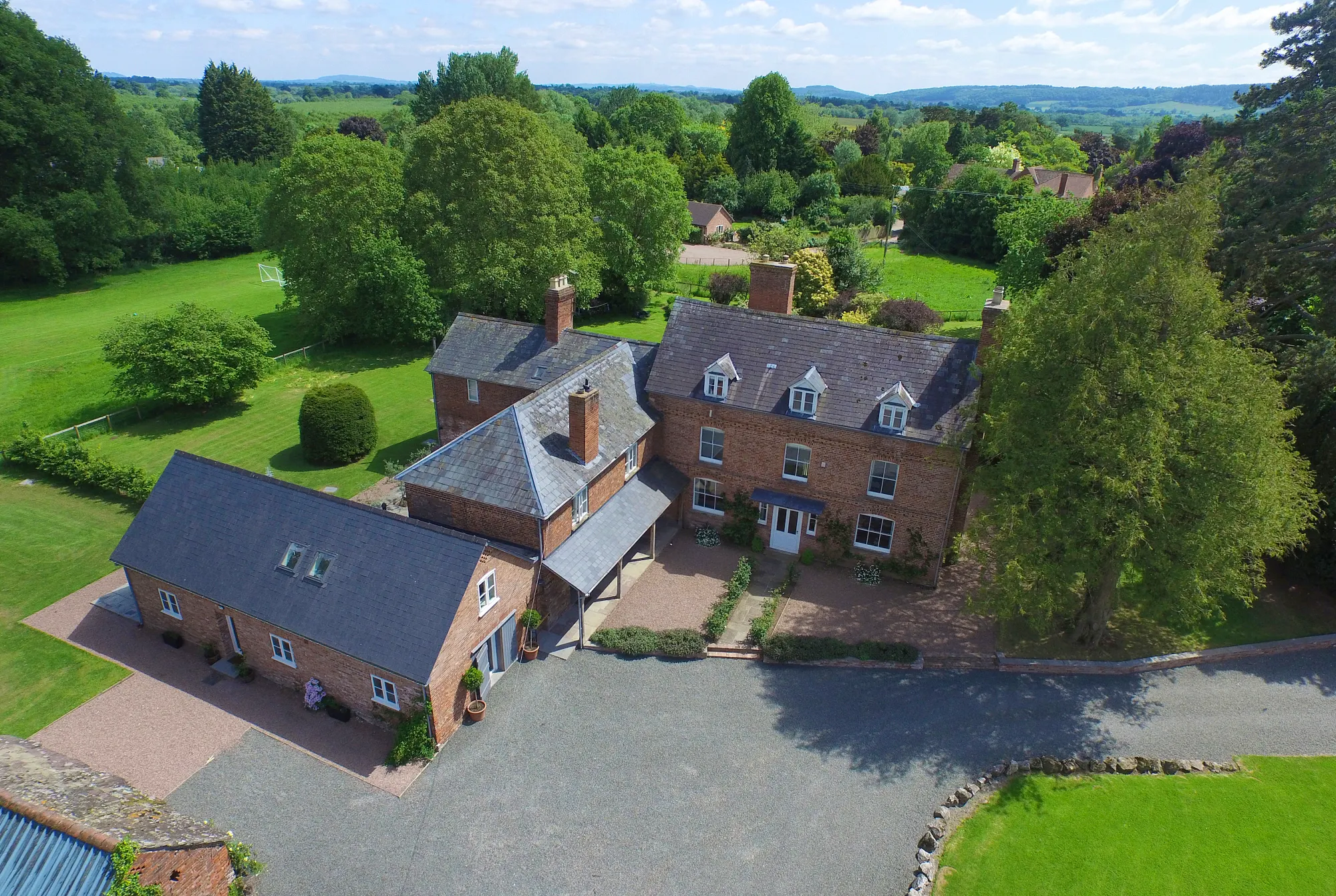 Monnington House