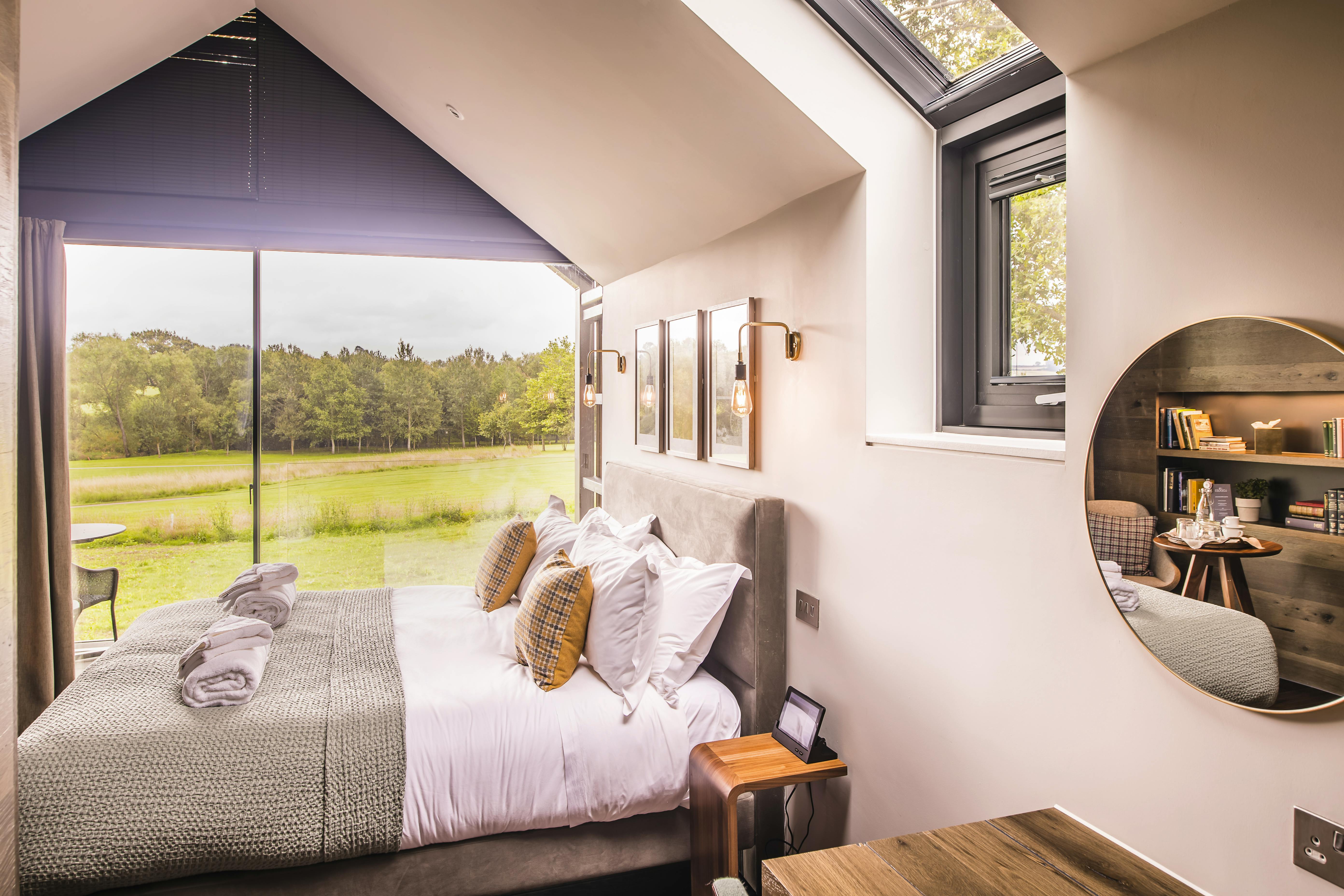 Room with a view - Golf View Suite