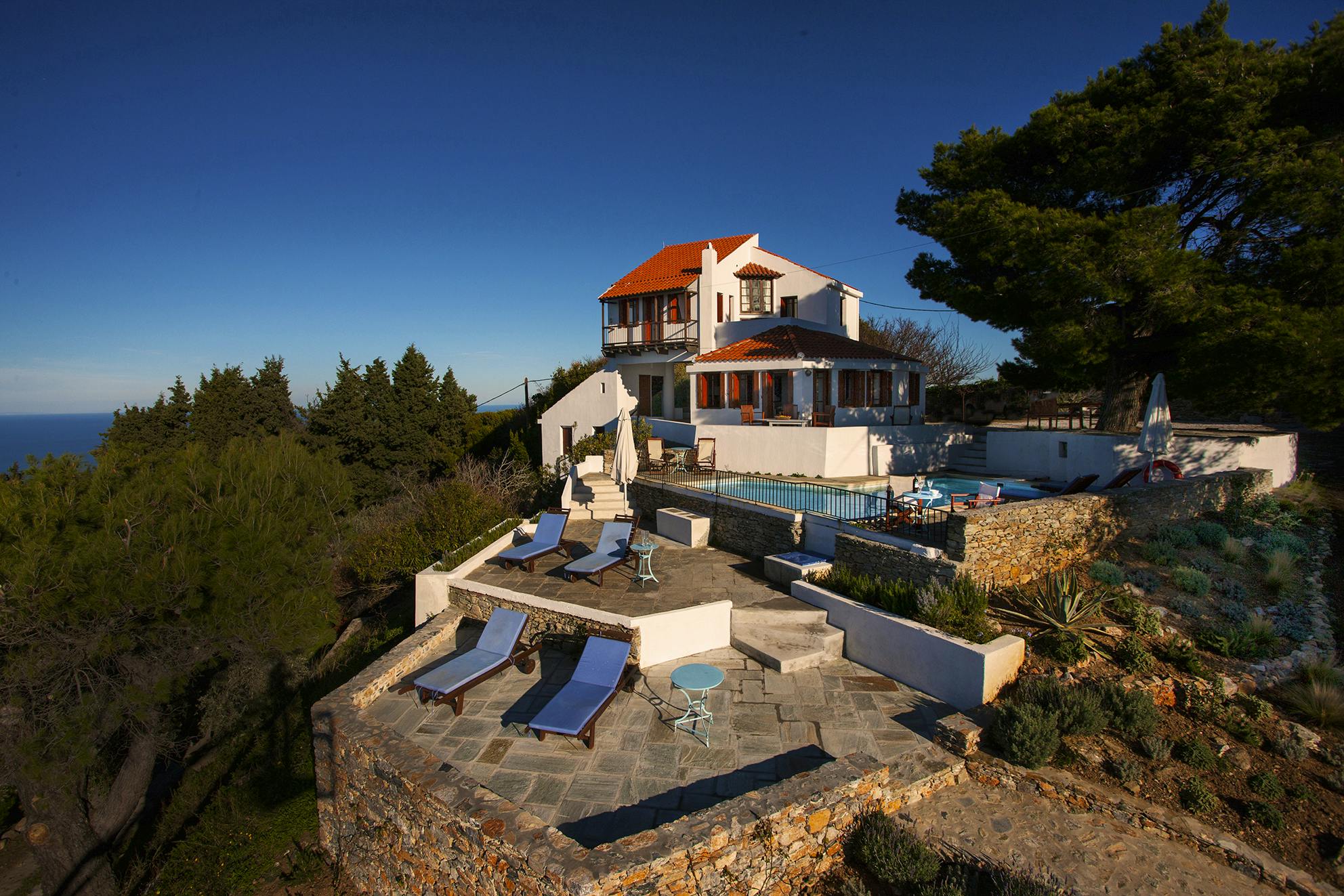 Villa Petaloutha