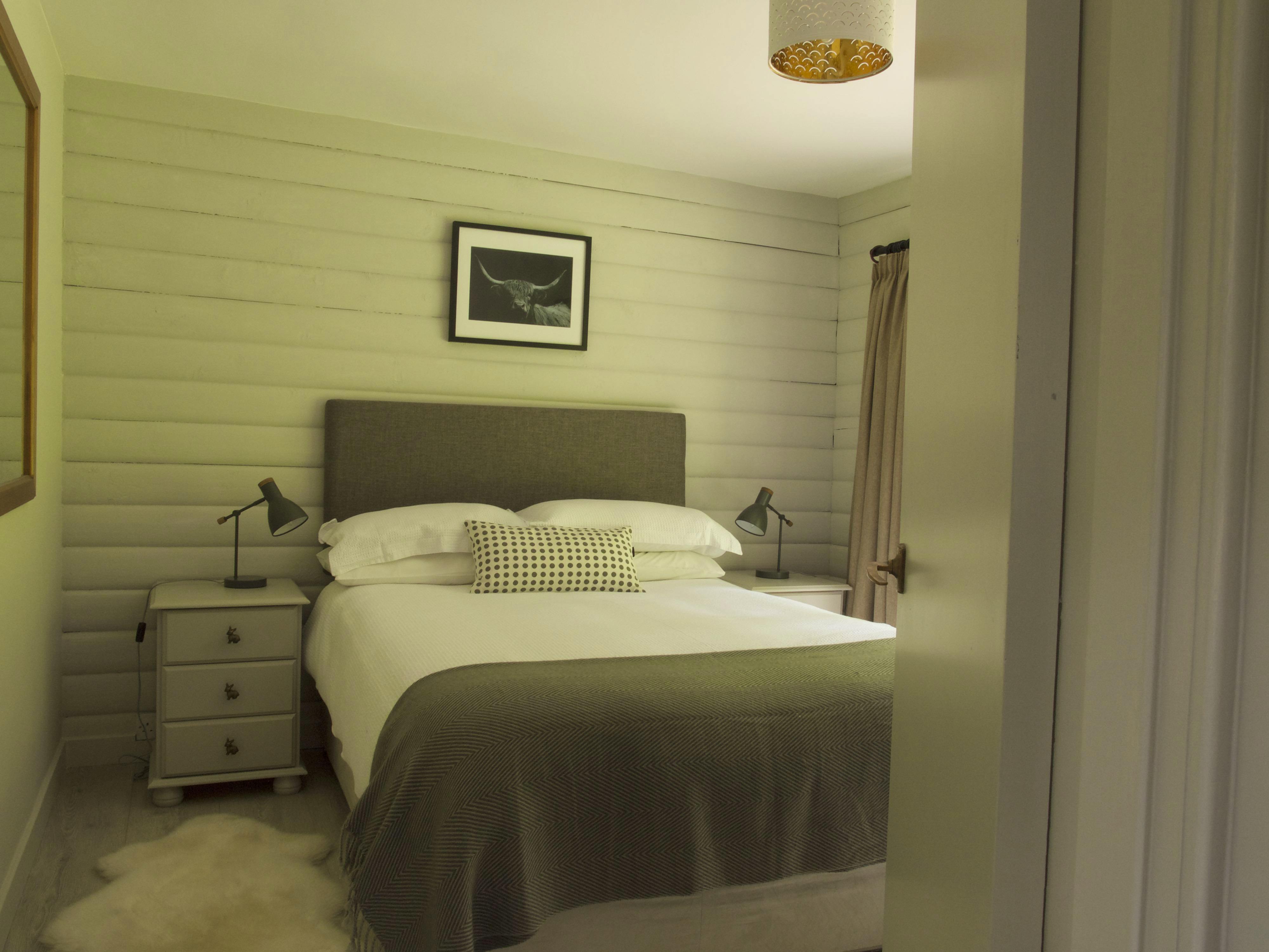 Mes Cottage double bedroom 